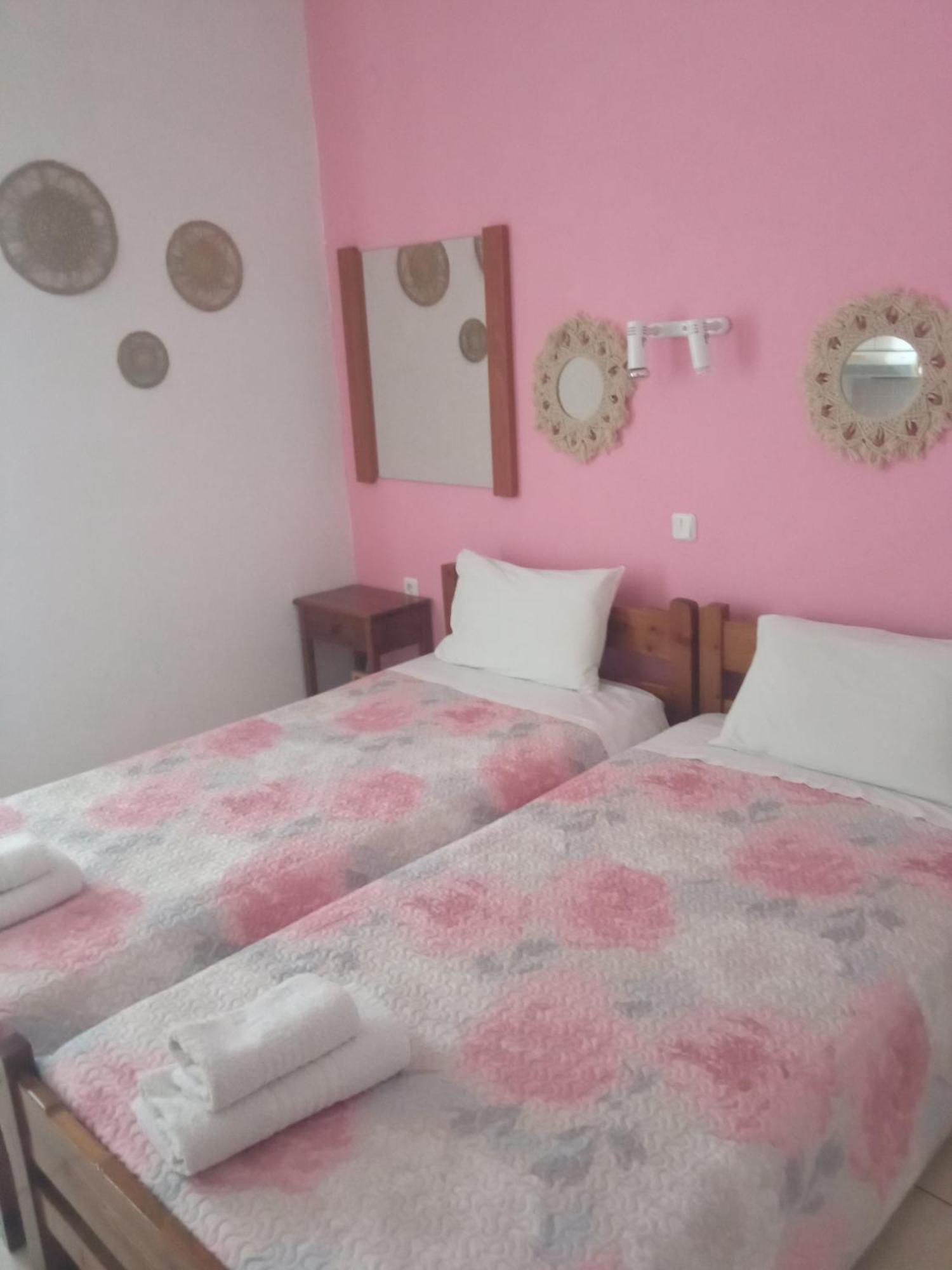 Maravelias Rooms Tríkeri Exterior foto